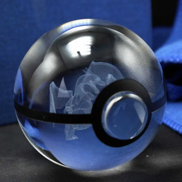 Charizard Glurak Crystal Pokemon Go Ball Mit 3D Effekt
