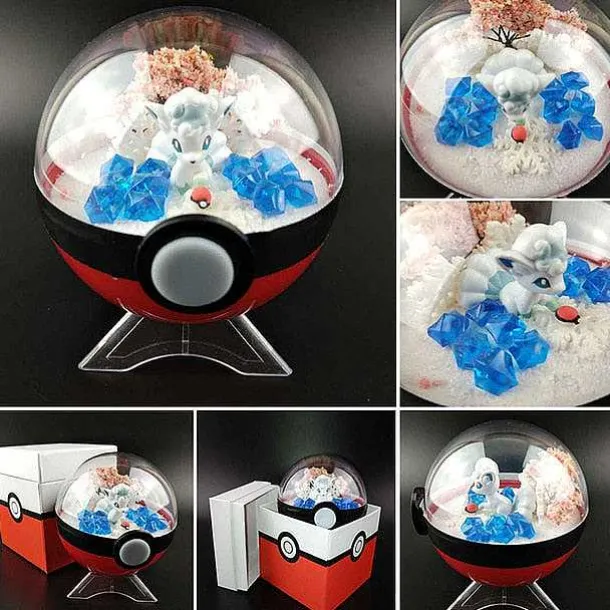 Groser Pokeball Mit Pokemon Figur