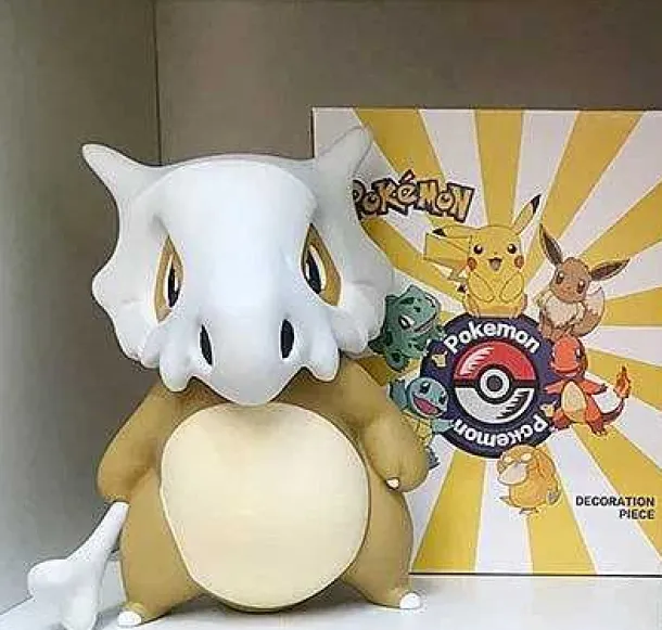 Grose Suse Pokemon Figuren