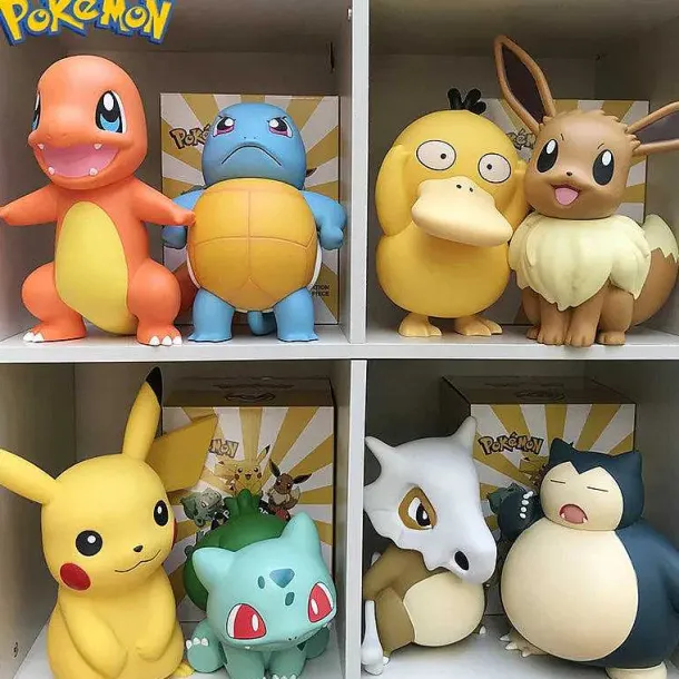 Grose Suse Pokemon Figuren