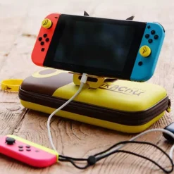 Pokemon Tasche / Stander Fur Switch Konsole - Pikachu, Evoli